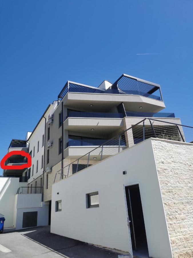 Black Pearl - Luxury Seaside App With Pool & Bbq, Istra Banjole Eksteriør bilde